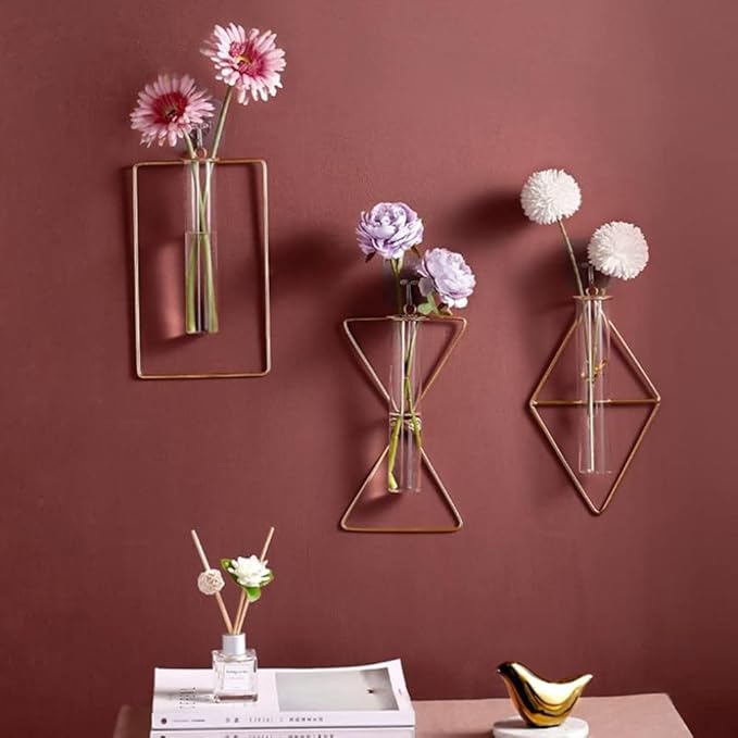 2 Pack Nordic Wall Vase Hanging Geometric Gold Flower Vase Wall Mount Metal Frame Vases Hydroponic Glass Bud Vase Decor for Home Wedding Farmhouse