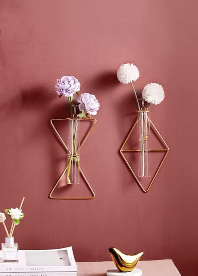 2 Pack Nordic Wall Vase Hanging Geometric Gold Flower Vase Wall Mount Metal Frame Vases Hydroponic Glass Bud Vase Decor for Home Wedding Farmhouse