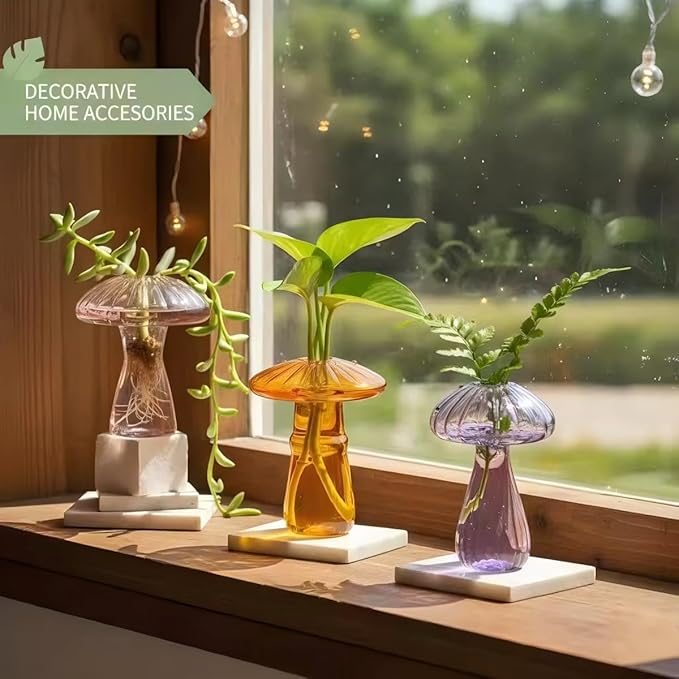 6 Pcs Colored Mushroom Glass Propagation Vases for Plants, Hydroponic Bud Vase Plant Propagation Stations Decor, Glass Terrariums for Indoor Plants, Cute Mushroom Vase Gifts for Women & Planter Lovers