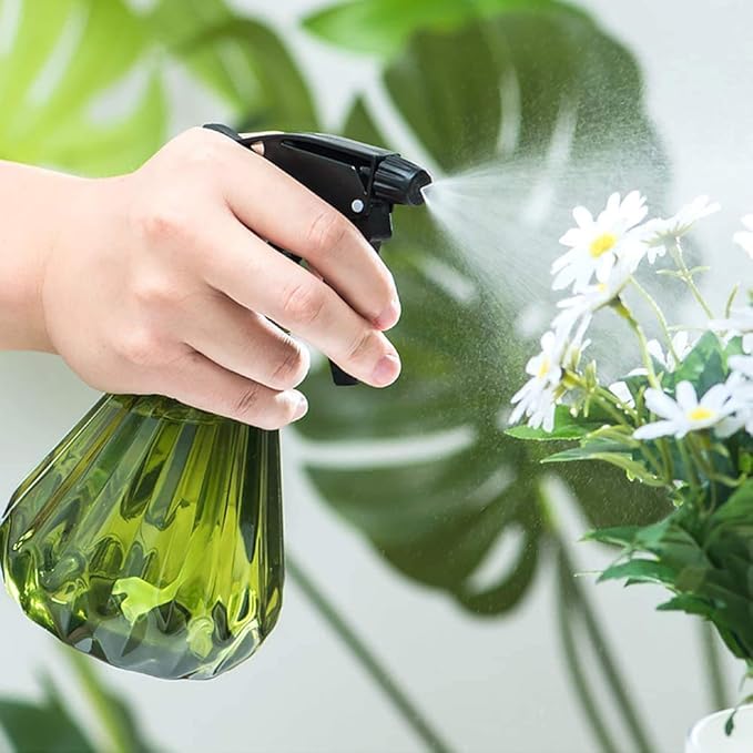 Yrzper Watering Can for Indoor Plants, Plant Mister Spray Bottle with Detachable Nozzle for Plants,Succulents, Garden Flowers Mist Small Modern Translucent Sprayer Bottle for Bonsai Plants (Green)