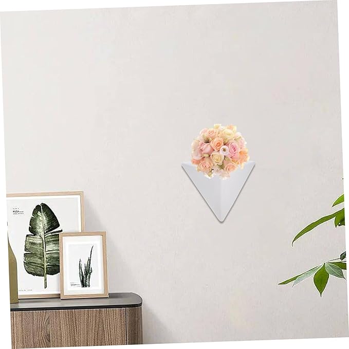 BESPORTBLE Wall Mounted Cement Planter Pot Modern Geometric Hanging Flowerpot for Indoor Decor and Lightweight Design for Spaces