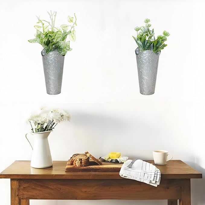 2 Pack Galvanized Metal Wall Planters, Hammered Silver Wall Mounted Flower Vases, Rustic Farmhouse Wall Decor for Dried Flowers, Greenery, Bathroom, Bedroom, Living Room (Silver)