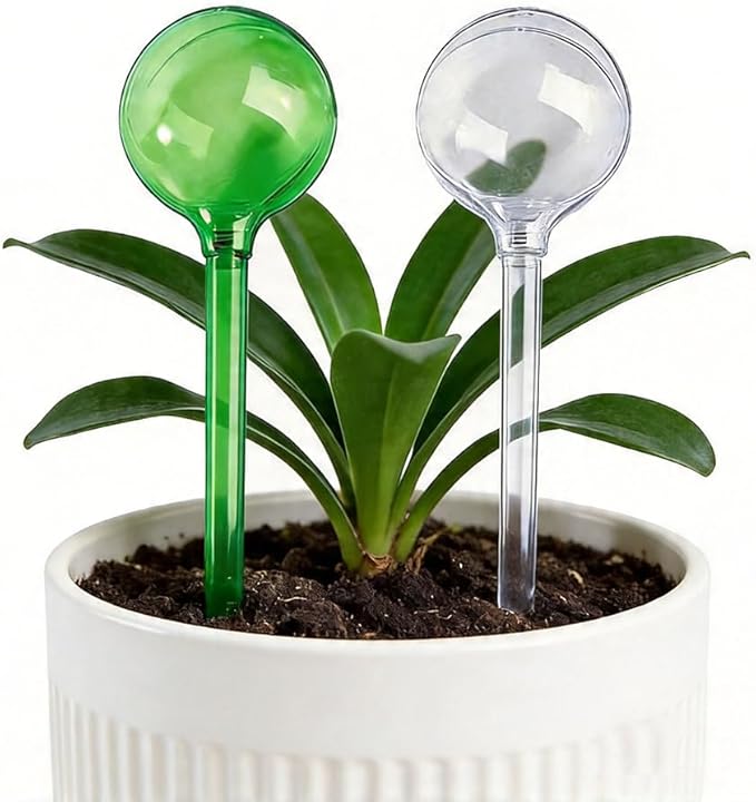 Yahpetes Automatic Watering Globe Plant Watering Globes Plastic Watering Bulbs Waterer Flower Water Drip Irrigationdevice Self Watering System (Clear+Green)