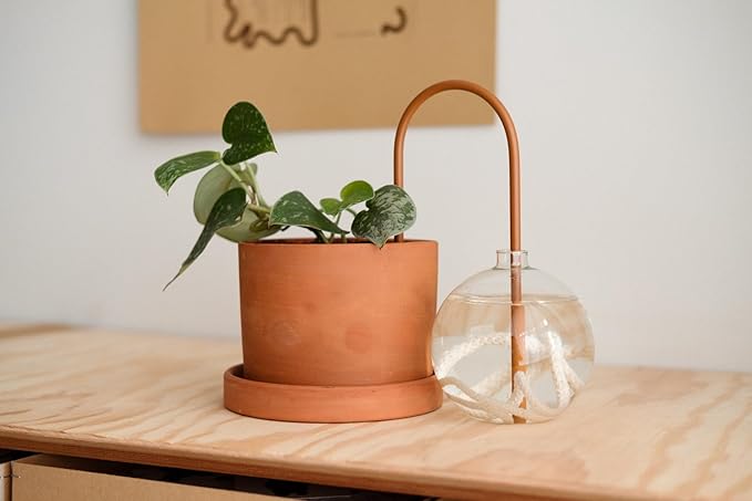 Beautiful Self-Watering Wick System for Effortless Plant Care, Automatic Drip Irrigation, Sustainable & Stylish Scandinavian Design, Ideal for House Plants (M, Brown Terracotta)