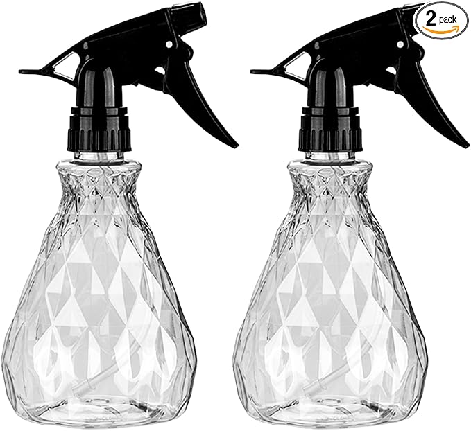 wugongshan 2 Pcs Spray Bottles, 500 ml/17 oz Empty Water Spray Bottles, Plastic Reusable Adjustable Mist Sprayer Squirt Bottles Containers Refillable for Cleaning Solutions, Gardening, Plants (Clear)