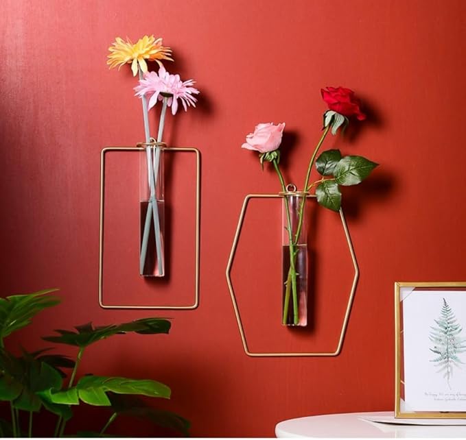 2 Pack Nordic Wall Vase Hanging Geometric Gold Flower Vase Wall Mount Metal Frame Vases Hydroponic Glass Bud Vase Decor for Home Wedding Farmhouse
