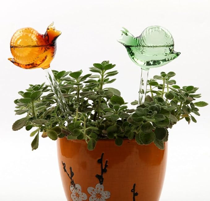 Hemoton 3PCS Plant Watering Globes Glass Self Watering Globes Automatic Watering Device Snail Shaped Water Globes Plant Watering Bulbs for Indoor Outdoor Plants (Random Color)