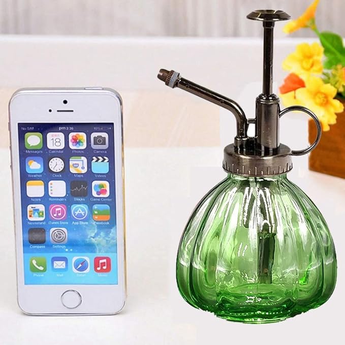 Mr. Glass Water Plant Spray Bottle 6.3 Inch Tall Round Retro Style Pumpkin Shape Moisturizing Atomizer for Plant Fine Mist Cleaning Solution Hairdressing Sprayer Houseplant Red (Green)