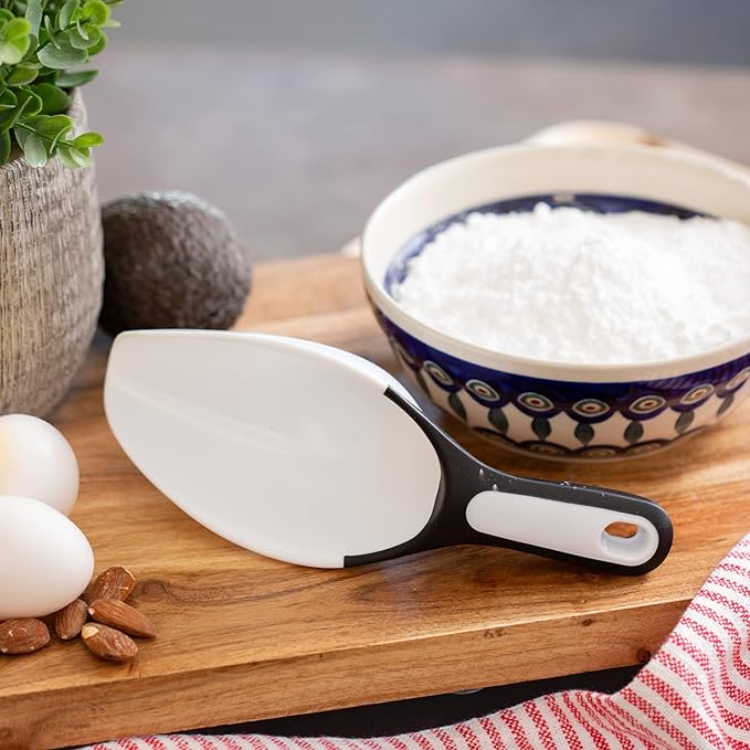 Chef Craft Select Plastic Scoop, 1 Cup, White