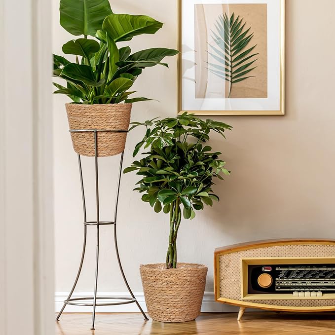 Beavorty Woven Flower Basket Plant Pot with Plastic Liner Indoor Outdoor Decorative Rattan Planter for Small Plants Succulents and Home Garden
