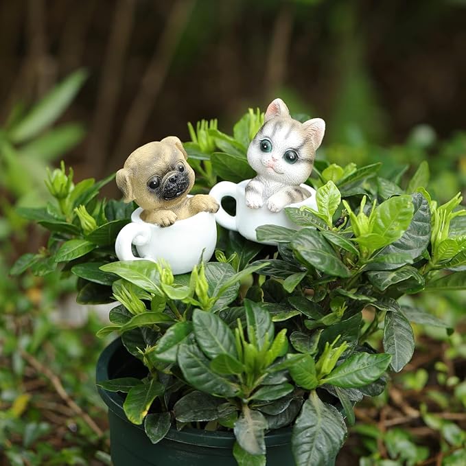 Pug Dog Mini Figurines with Stakes Adorable Garden Statues for Flower Plant Pot Decorations Miniaturefairy Garden Sculpture (Cuddly Puppy Dog)
