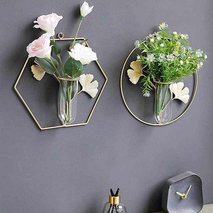 Hanging Gold Wall Decor Flower Tubes Geometric Metal Vase Hydroponic Planter with Leaf Decoration Wall-Mounted Nordic Vase for Displaying Dried Flowers & Fake Flowers (Diamond)