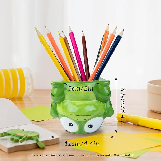 Cute Animal Ceramics Planter Succulent Pot with Drainage, 4.4 Inch Plant Pot for Indoor Mini Plants Flower Cactus, Home and Garden Decor Fun Frog Gift