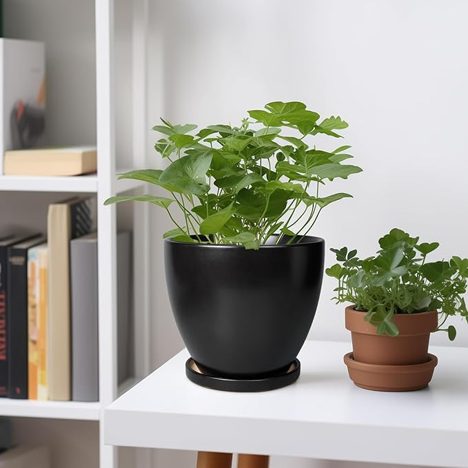 Ceramic Pots for Plants - 6.8 Inch Plant Pot with Drainage Hole and Saucer, Succulent Round Flower Planters for Indoor, Home Decor, Black