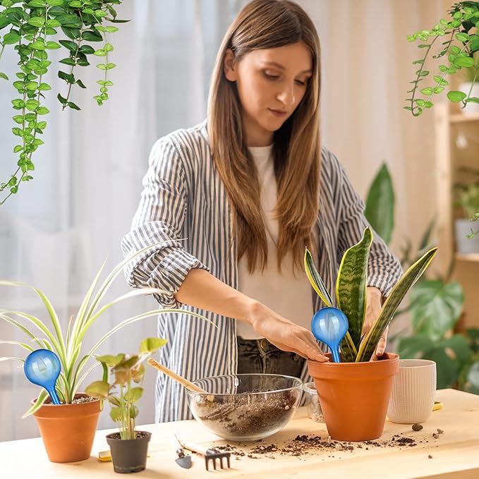 Pinkunn 36 Pcs Plant Watering Globes Plastic Self Watering Bulbs Automatic Plant Watering Devices Self Watering Planter Insert Small Plant Waterer for Garden Indoor and Outdoor Plants Flowers (Blue)