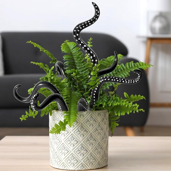 BOXOB 7pcs Octopus Tentacle Plant Stakes, Various Shapes Glow in The Dark Octopus Leg Stakes Evil Decorative Garden Stakes for Potted Plants Indoor Outdoor Decoration (Black)
