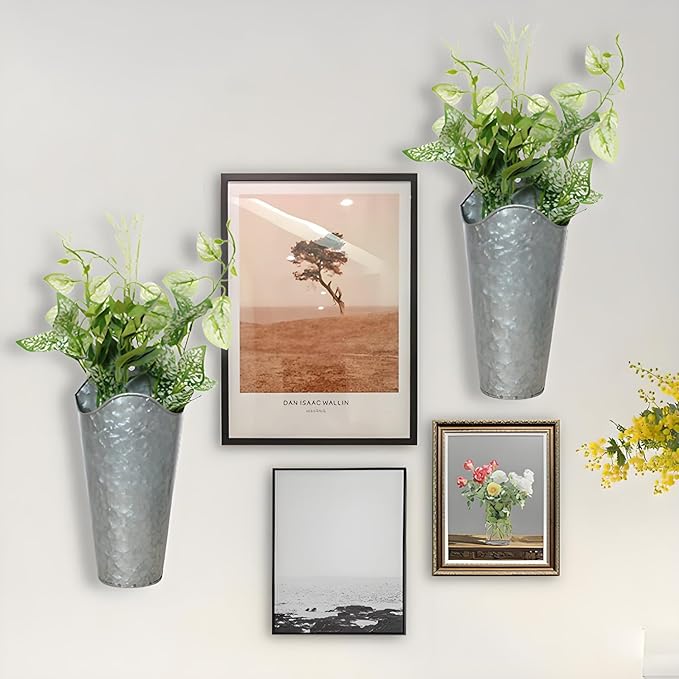 2 Pack Galvanized Metal Wall Planters, Hammered Silver Wall Mounted Flower Vases, Rustic Farmhouse Wall Decor for Dried Flowers, Greenery, Bathroom, Bedroom, Living Room (Silver)