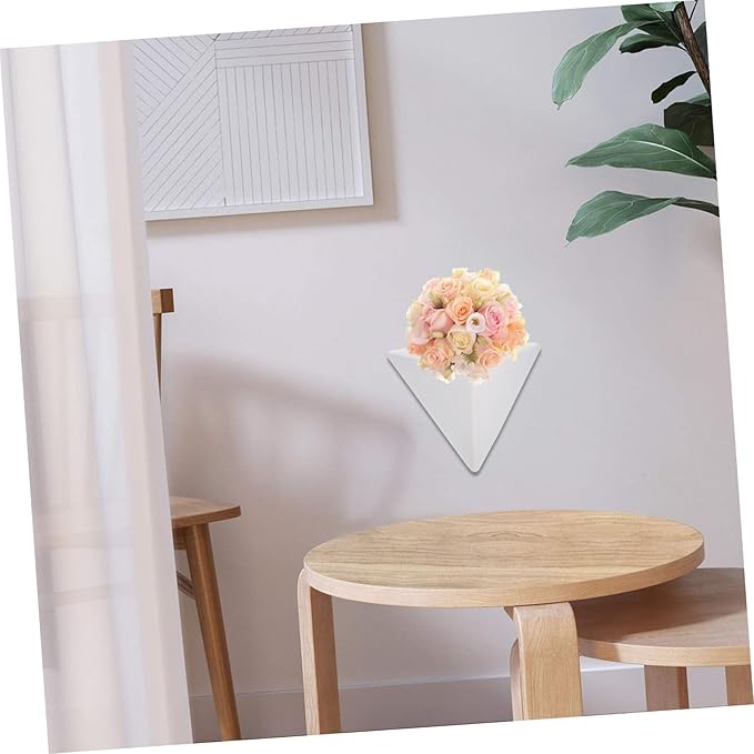 BESPORTBLE Wall Mounted Cement Planter Pot Modern Geometric Hanging Flowerpot for Indoor Decor and Lightweight Design for Spaces