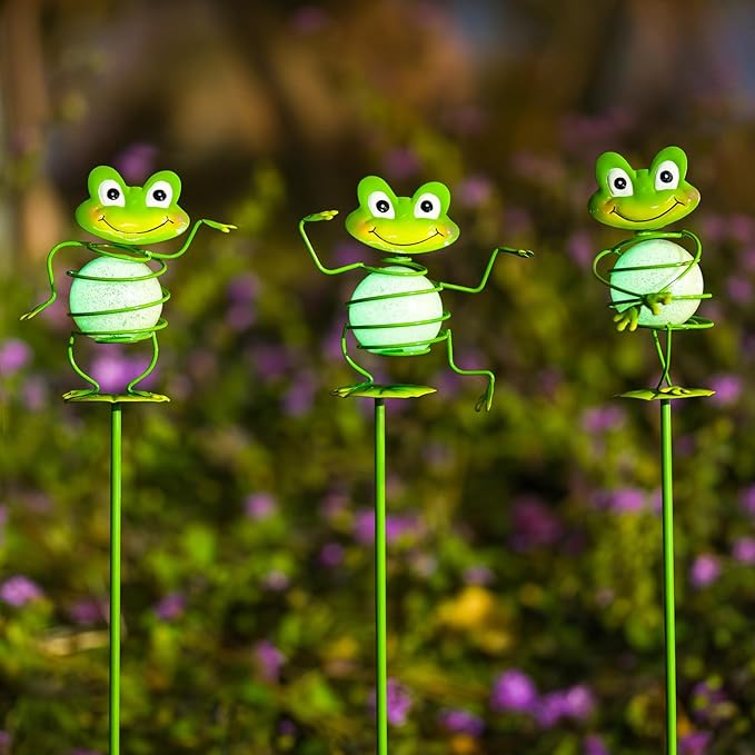 Frog Garden Stakes, 25" H Noctilucent Decorative Garden Stakes, 3 Pcs Glowing Metal Yard Art for Outdoor Spring Lawn Patio Pathway Decor