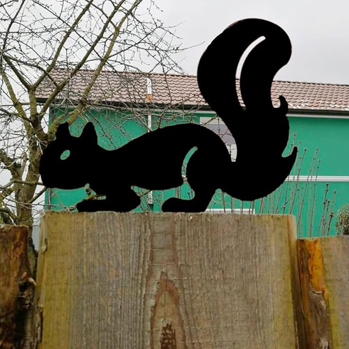 Rusty Squirrel Garden Stake, Metal Squirrel Yard Art,Squirrel Silhouette, Rusted Metal Garden Decor, Garden Gifts for Her Him(Black,16x11.6/40x29.5cm)