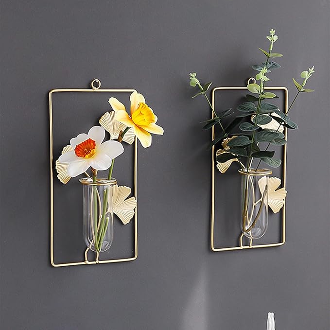 Hanging Gold Wall Decor Flower Tubes Geometric Metal Vase Hydroponic Planter with Leaf Decoration Wall-Mounted Nordic Vase for Displaying Dried Flowers & Fake Flowers (Rectangle)