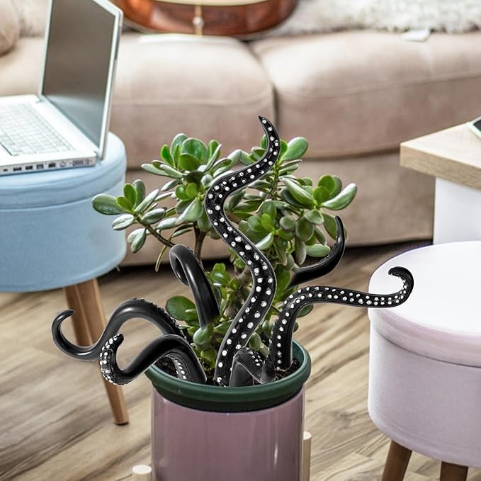 BOXOB 7pcs Octopus Tentacle Plant Stakes, Various Shapes Glow in The Dark Octopus Leg Stakes Evil Decorative Garden Stakes for Potted Plants Indoor Outdoor Decoration (Black)