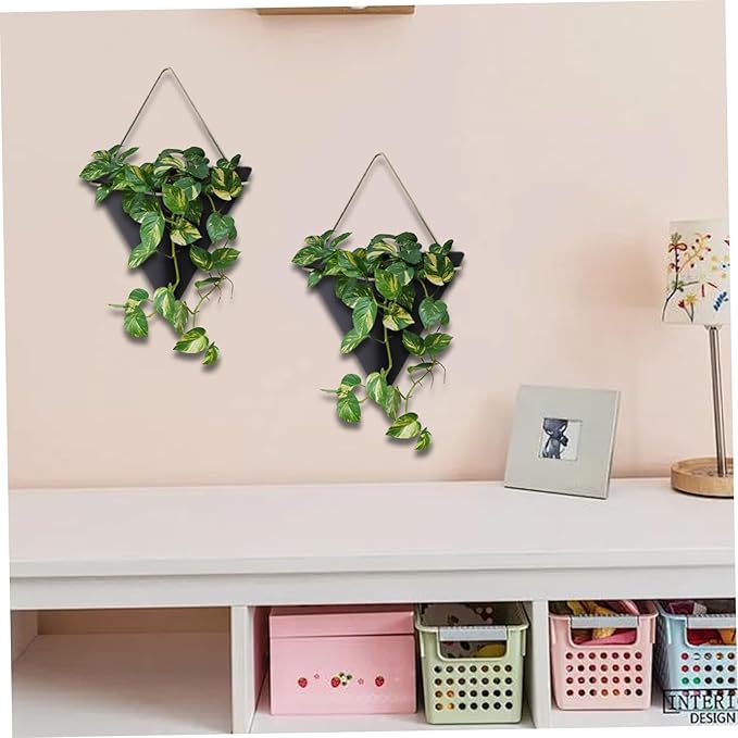 2Pcs Wall Planter for Indoor Plants, Ceramic Hanging Wall Planter with Metal Frame Geometric Decor for Air Plant Mini Cactus Faux Plants, Décor de pelouse