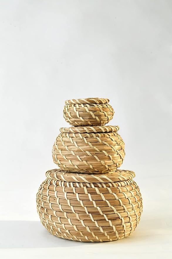 Set of 3 Round Handmade Seagrass Woven Basket with Lid – Handwoven Natural Box Storage for Accessories, Candy, Home Decor, Plant Pot, Vintage Jar Bathroom Kitchen - Elegant Design Bin (Style 4)