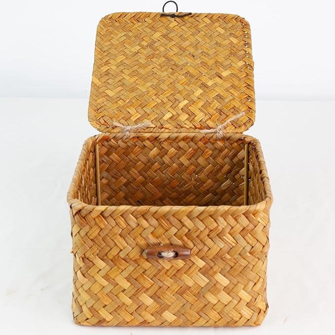 Seagrass Handmade Basket with Lid, Small Basket for Storage, Decorative Home Organizer Decor(5.5"L x 5.5"W x 4"H, Natural)