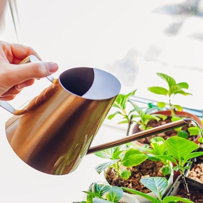 Copper Colored Watering Can, Long Spout Watering Can Vintage Watering Can Decorative Watering Can Pot Capacity 45 Oz/1.3L/0.3 Gallon for Indoor Plant Flower Watering