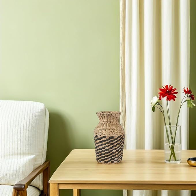 Angoily Rattan Vase 25cm Small Tabletop Woven Flower Basket Handmade Seagrass Planter for Home and Hotel Decoration