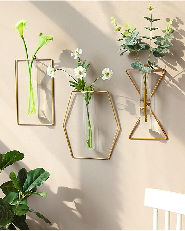 2 Pack Nordic Wall Vase Hanging Geometric Gold Flower Vase Wall Mount Metal Frame Vases Hydroponic Glass Bud Vase Decor for Home Wedding Farmhouse