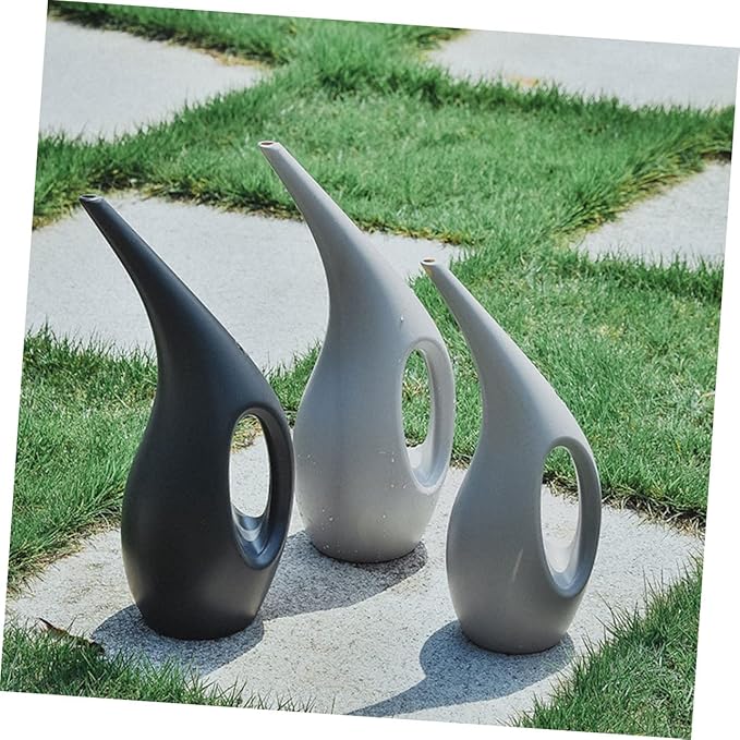 Generic Long Spout Watering Can for Gardening Household Use Thickened PP Plastic Sprinkler Bottle Lightweight Handheld Pot for Indoor and Outdoor Plants with Smooth Uniform Water Flow