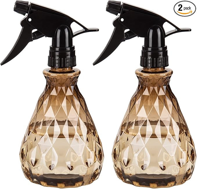wugongshan 2 Pcs Spray Bottles, 500 ml/17 oz Empty Water Spray Bottles, Plastic Reusable Adjustable Mist Sprayer Squirt Bottles Containers Refillable for Cleaning Solutions, Gardening, Plants (Brown)