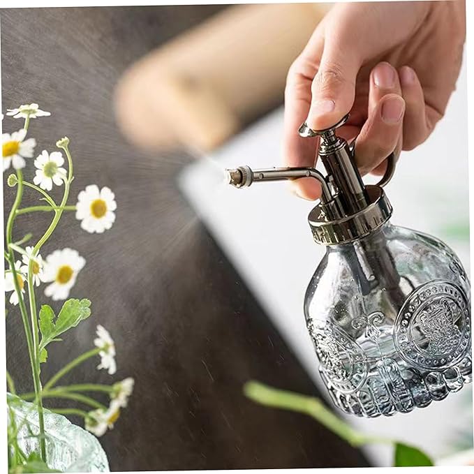 Glass Plant Mister 6.30x3.15 Inch Portable Handheld Fine Mist Vintage Embossment Plant Mister with Handle for Indoor Garden