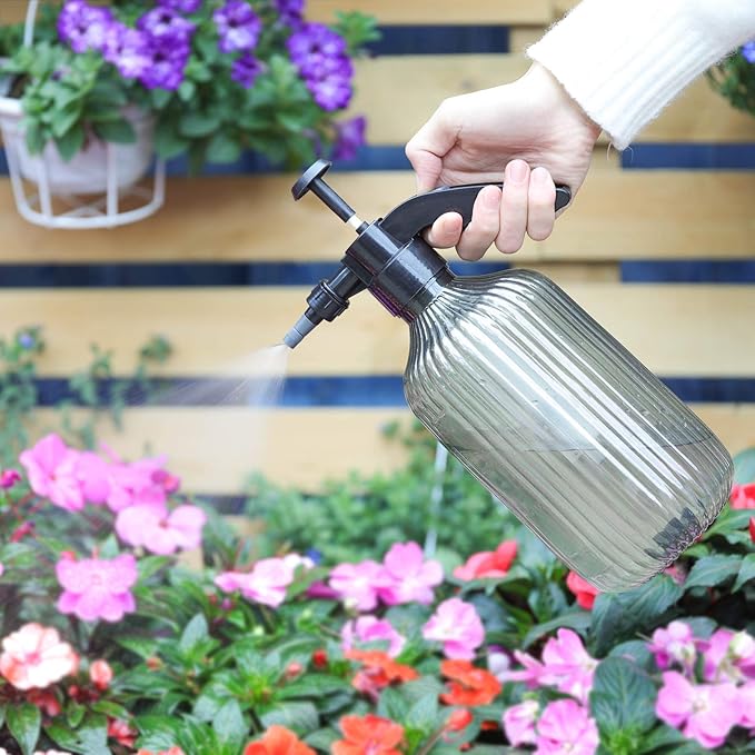 T4U Fine Mist Spray Bottle Plastic Grey 2L, Hand Held Pressure Plant Mister with Top Pump, Empty Water Sprayer Watering Can with Adjustable Nozzle for Indoor and Outdoor Gardening and Home Cleaning