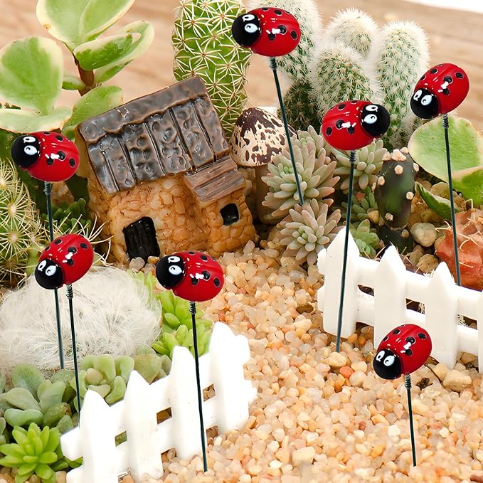Garden Stakes Decor,10Pcs Garden Stakes Decorative Outdoor Lawn Pathway Patio Plant Pot Art Stick Yard Art Decorations for Pot Lawn Patio Corridor Flower Bed Outdoor Plant (Ladybug)