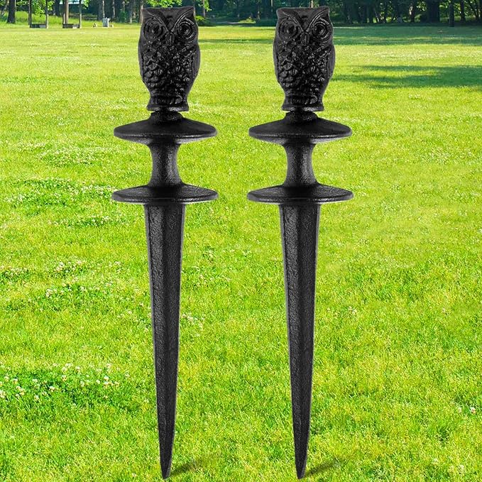 Tandefio 2 Pcs Owls Garden Hose Guide Stakes, Heavy Duty Decorative Antique Black Cast Iron Metal Hose Guides, Plant Protector for Lawn Yard Flower Bed