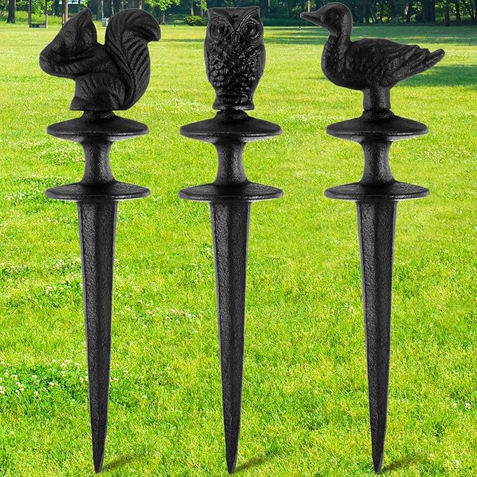 Tandefio 3 Pcs Animals Garden Hose Guide Stakes, Owls Squirrels Ducks Heavy Duty Decorative Antique Black Cast Iron Metal Hose Guides, Plant Protector for Lawn Yard Flower Bed
