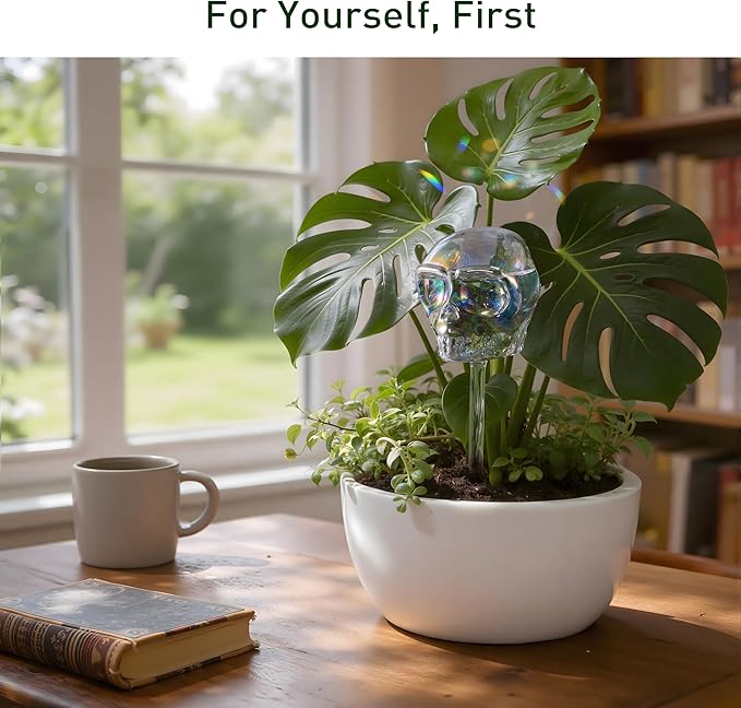 Soilagua 10 oz Smiling Cute Skull Glass Plant Watering Globes, Halloween Goth Iridescent Clear Water Bulbs, Gothic Plant Watering Devices,Self Watering Planter Insert, Automatic Plant Waterer, 2 Pack