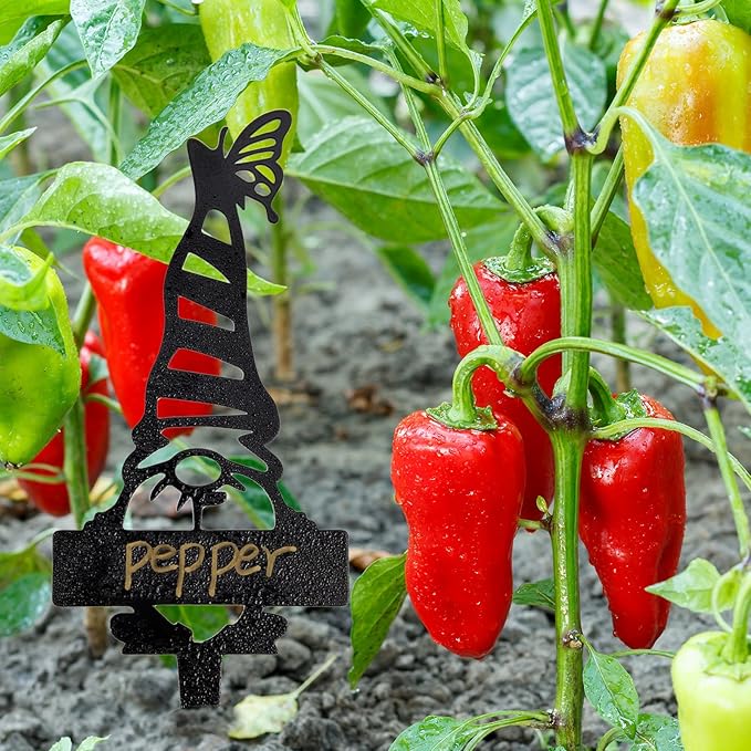 Garden Gnomes Metal Plant Labels, Outdoor Herb Vegetable Marker, Label Stakes Nursery Plant Tag, Steel Weatherproof Gnome Garden Decor Accessories for Farmhouse/Greenhouse with a Pen (1 Pcs)