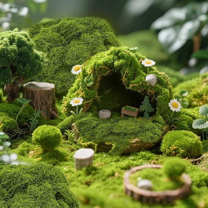 MGLIFEUL 1.125 LBS Artificial Fake Moss for Crafts Plants Indoor with Non-Stick Gloves and Tweezers，Preserved Green Plant Faux Craft Moss Musgo for Fairy Garden Outdoor Home Decorating Model Making