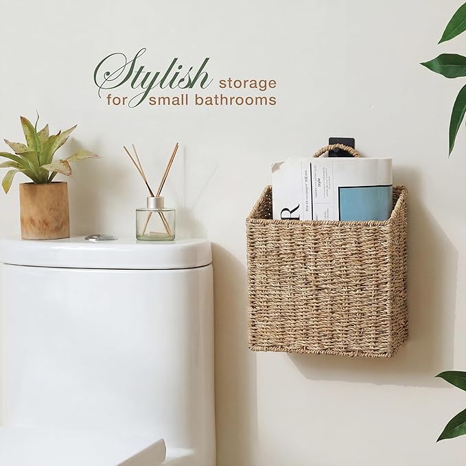 Set of 2 Wicker Hanging Basket for Organizing, Front Door, Mail, Flowers - Woven Wall Baskets for Storage (Natural Seagrass)