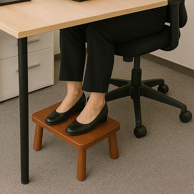 Wooden Step Stool, Foot Stool with Non-Slip Mat, One Step Stool, Small Stool for High Beds, Office, Bedroom, Bathroom (Brown, Small)