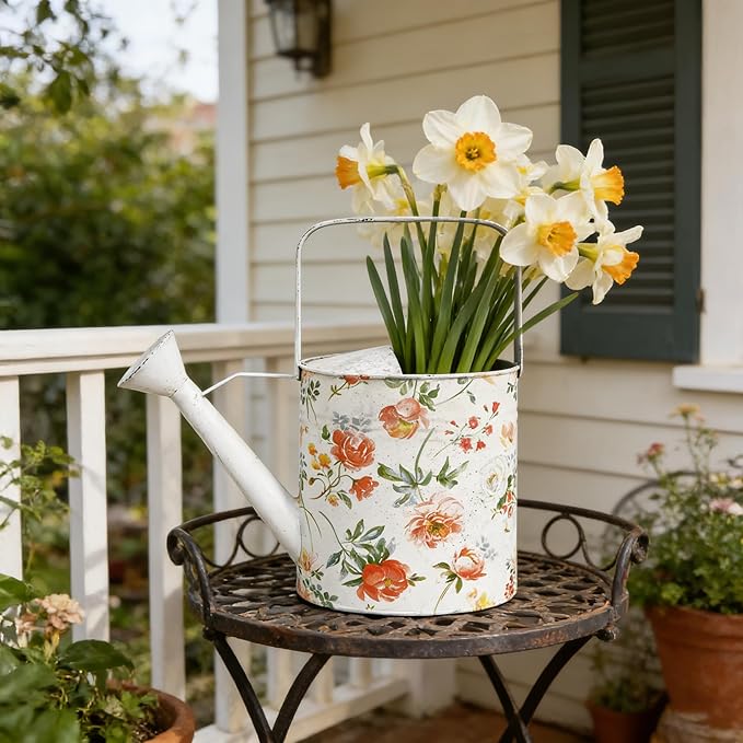 Vintage Floral Metal Watering Can, Decorative Watering Pot for Indoor Outdoor Plants, Shabby Chic Garden Watering Tool with Long Spout, Rustic Home Patio Decor