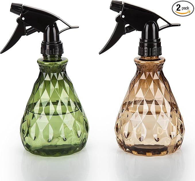 wugongshan 2 Pcs Spray Bottles, 500 ml/17 oz Empty Water Spray Bottles, Plastic Reusable Adjustable Mist Sprayer Squirt Bottles Containers Refillable for Cleaning Solutions, Gardening, Plants