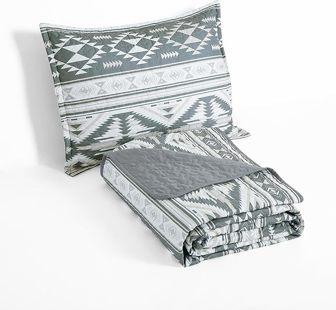 Chezmoi Collection Remy 2-Piece Southwestern Geometric Motif Quilt Set - Multicolor Gray White Light Brown Printed Microfiber Lightweight Quilted Bedspread Set, Twin (70" x 90")