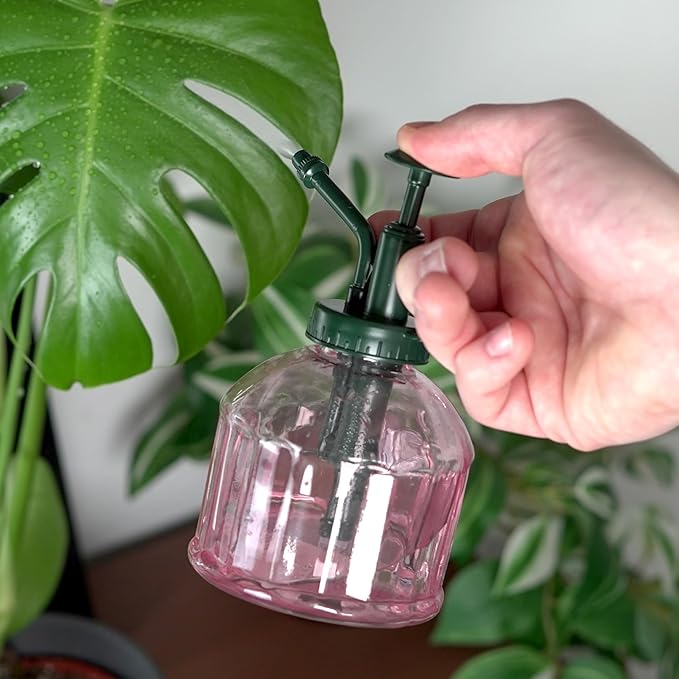 Houseplant Mister Spray Bottle – 180ml Pink Glass Plant Sprayer with Green Lid – Fine Mist for Humidity Control – Stylish Indoor Plant Care Accessory – Ergonomic and Leakproof Design