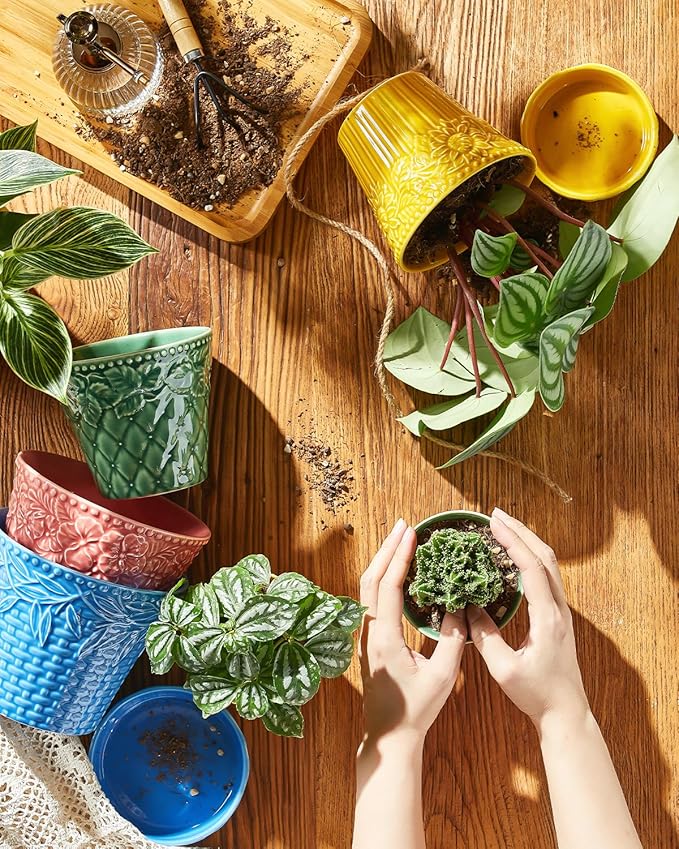 Metahom Ceramic Plant Pots, 4.9 Inch Flower Pots with Drainage Hole & Saucer, Colorful Planter Pots for Indoor Plants, Small Pots for Succulent, Catus, Home Decor, Set of 4, Assorted Colors