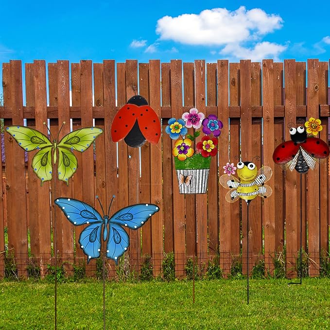 Garden Decor Metal Yard Stakes Spring Lawn Art Decorative Plant Stake Indoor Outdoor Ornaments Decoration for Patio Pathway Backyard (Ladybug)